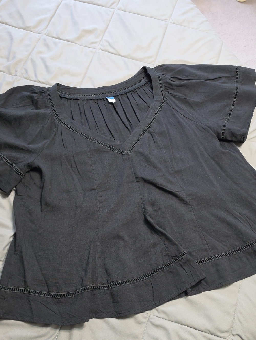 Old Navy Black V-Neck Short Sleeve Peasant Top